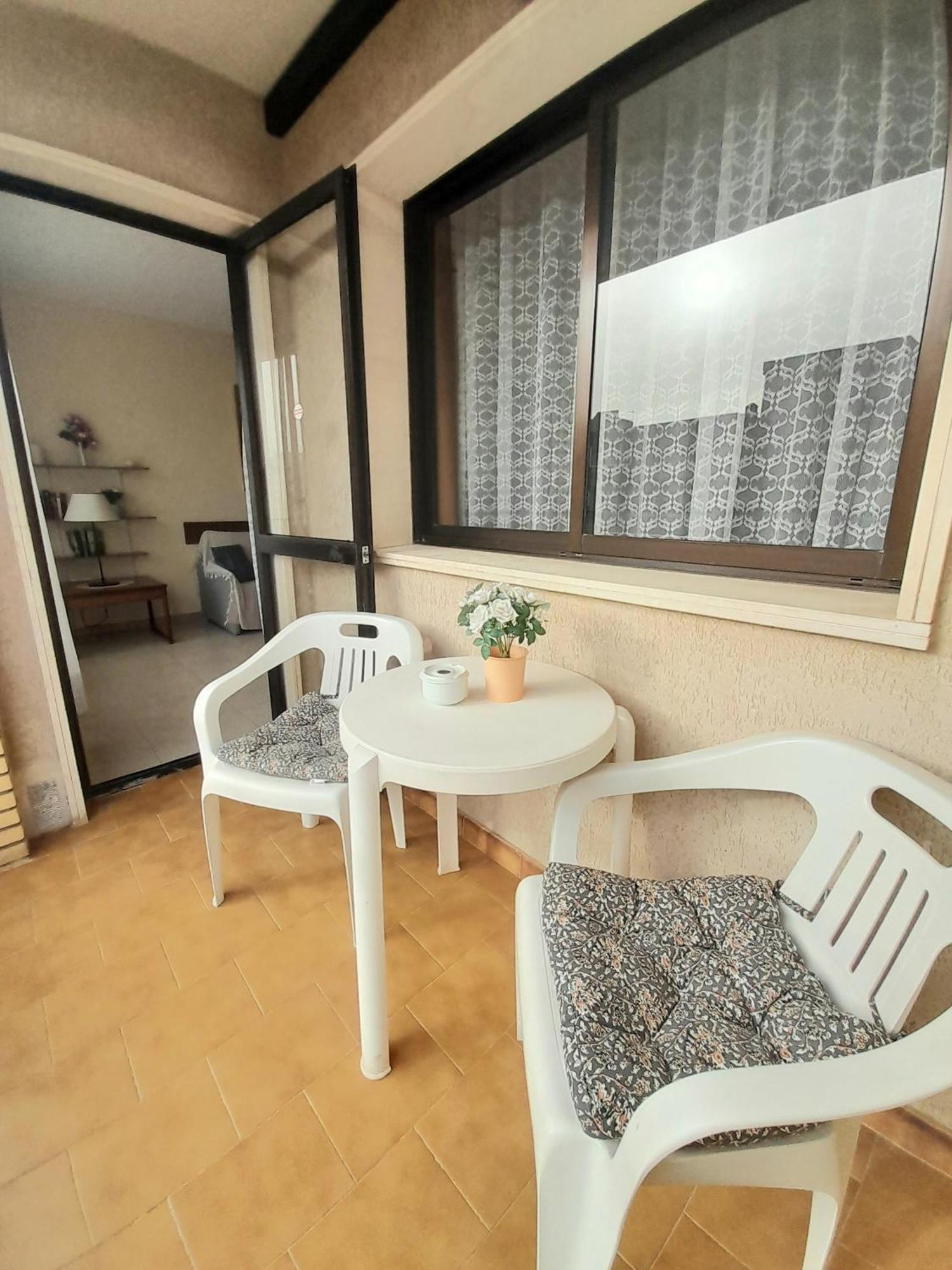 Nice Apartment In Hotel Ronda 4 First Beach Line ฟูเอนฮิโรลา ภายนอก รูปภาพ