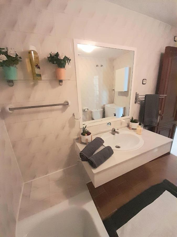 Nice Apartment In Hotel Ronda 4 First Beach Line ฟูเอนฮิโรลา ภายนอก รูปภาพ